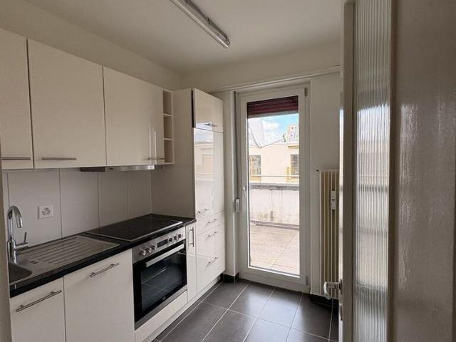 Charming apartment on the top floor with large balcony