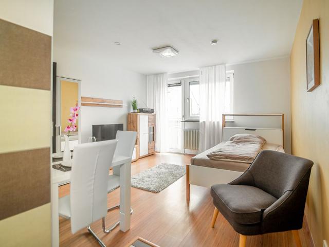 Charming apartment with balcony in the middle of Nuremberg, Nurnberg Amsterdam Apartments for Rent