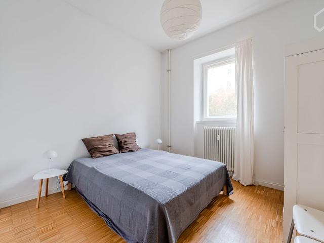 Charming Apartment with Modern Comforts in Berlin in Friedrichshain, Berlin Amsterdam Apartments for Rent