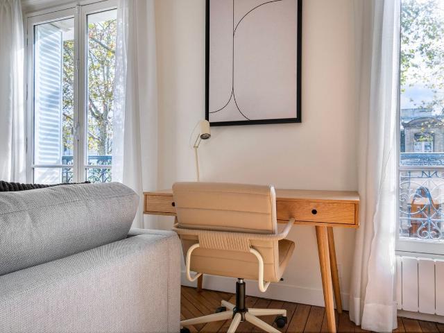 Charming Auteuil Apartment: Your Parisian Oasis, Paris Amsterdam Apartments for Rent