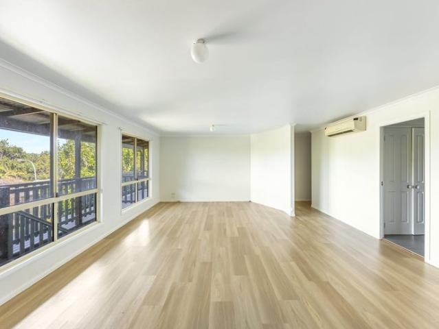 Charming Bangalow Home in a Peaceful Setting