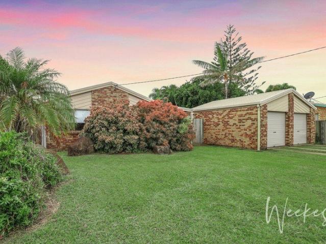 CHARMING BARGARA HOME 600m TO THE BEACH!