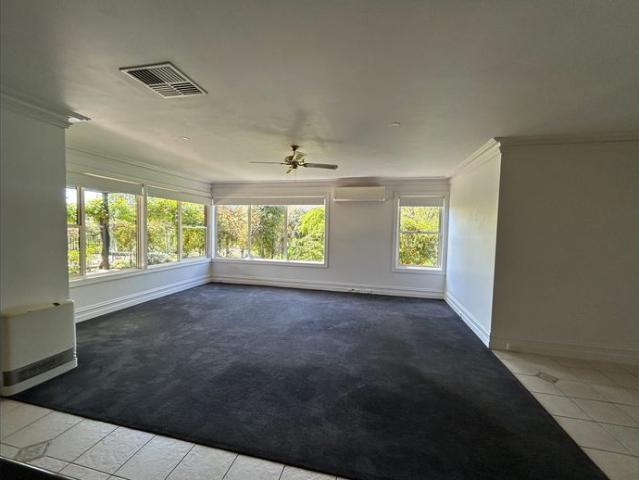 Charming Benalla Home with Pool & Character