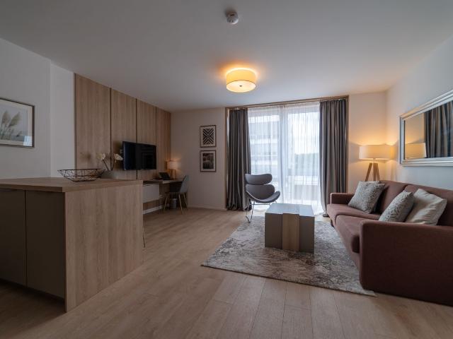 Charming & beautiful suite in Stuttgart, Stuttgart Amsterdam Apartments for Rent