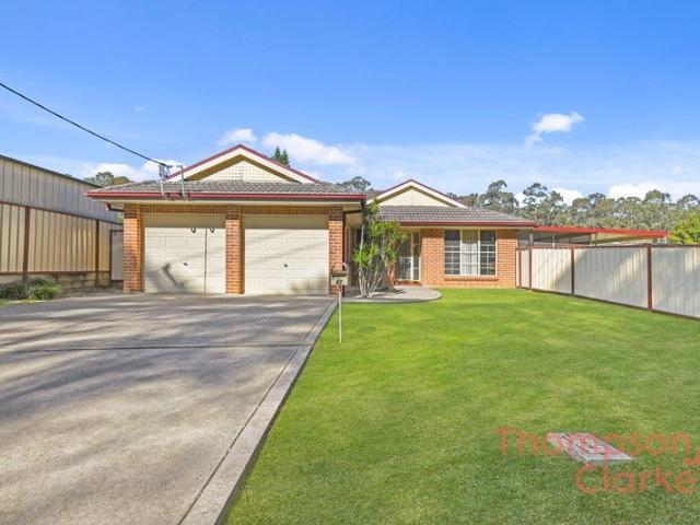 Charming Bellbird Home with Space, Comfort & Convenience