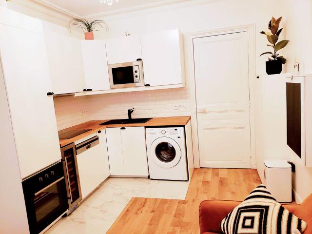 Charming bright apartment with 1 bedroom, comfortable living room, Batignolles district, Paris Amsterdam Apartments for Rent