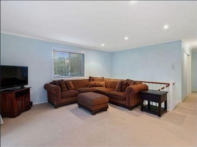 Charming Brighton Home with Lifestyle Appeal!