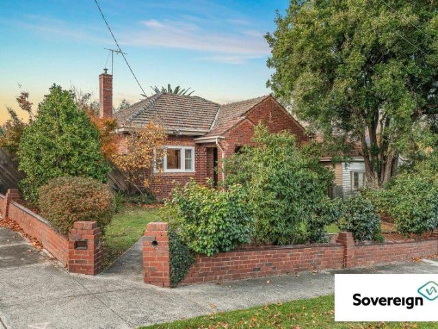 Charming Camberwell Home with Space, Character & Convenience
