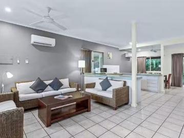 Deal! Cable Beach, WA 6726