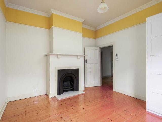 Charming Californian Bungalow with Character, Comfort and Space