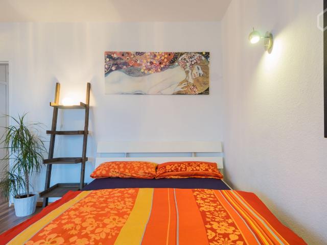 Charming central apartment on Winterfeldplatz / Superior court, Berlin Amsterdam Apartments for Rent