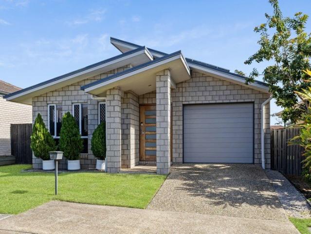 Charming, Central & Low Maintenance
