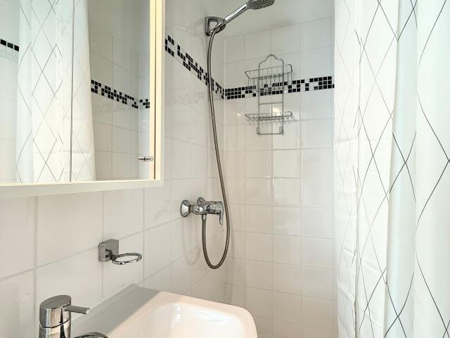 Charming, central 44 m2 apartment in the heart of Vienna. Super fast Wi Fi – within walking distance next 7th district Vienna Amsterdam Apartments for Rent