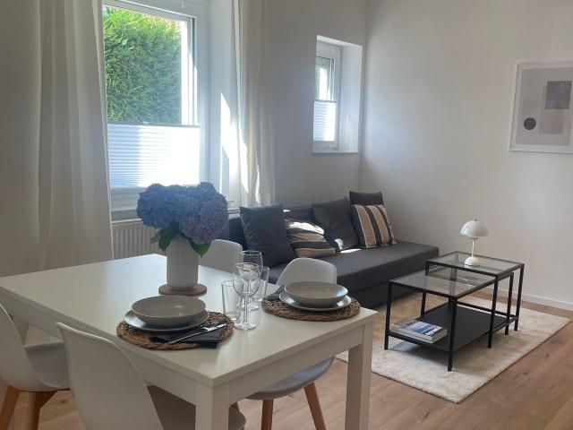 Charming, centrally located apartment in Bochum Weitmar Mark, Bochum Amsterdam Apartments for Rent