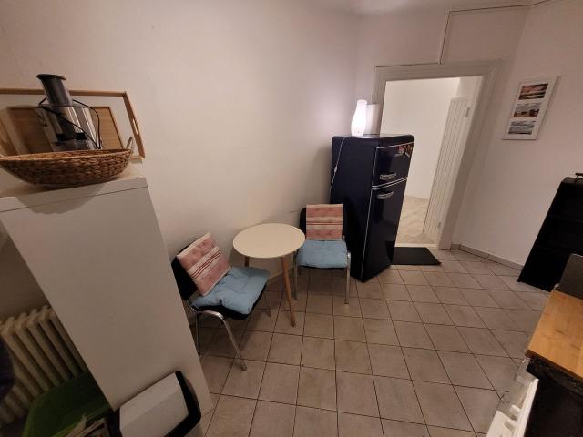 Charming, centrical and calm souterrain Apartment Rüdesheimer Platz Berlin Wilmersdorf, Berlin Amsterdam Apartments for Rent