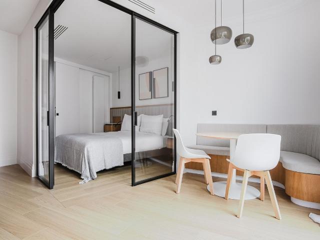 Charming Champs Élysées One Bedroom Apartment, Paris Amsterdam Apartments for Rent