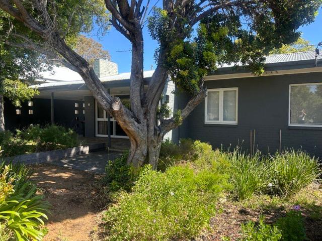 Charming Character Home in Sought After East Bunbury