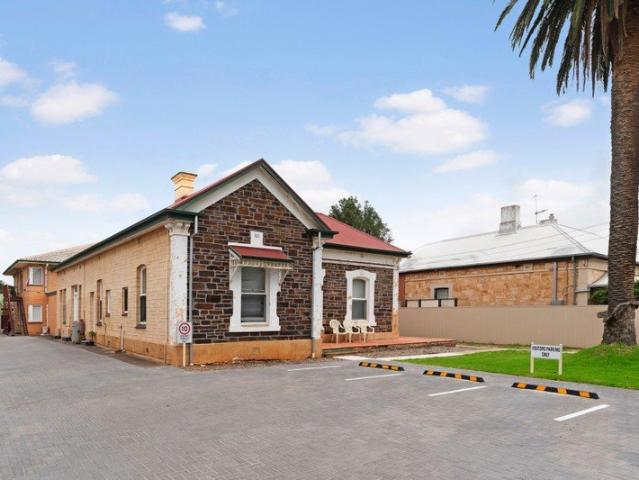 Charming Character Living in Convenient Parkside