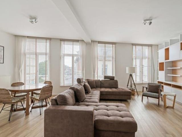Charming city apartment with terrace in a prime location