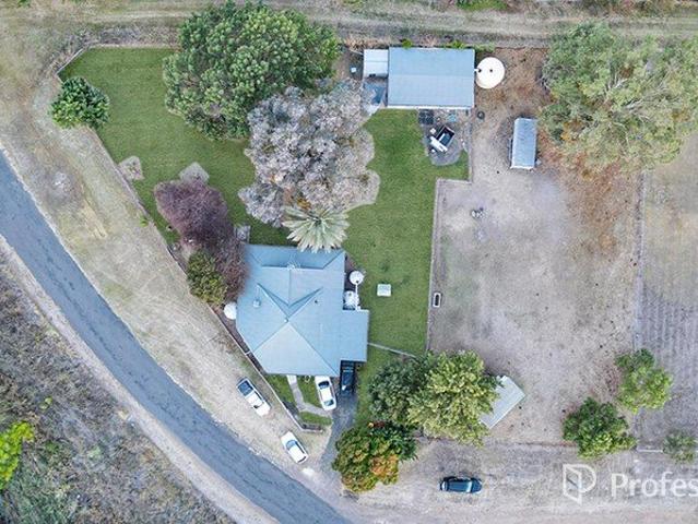 CHARMING & COMFORTABLE HOME IN CURRABUBULA