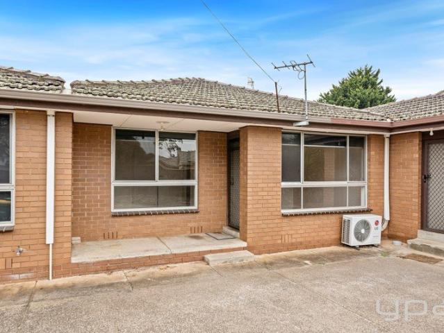 Charming & Convenient Living in the Heart of Werribee