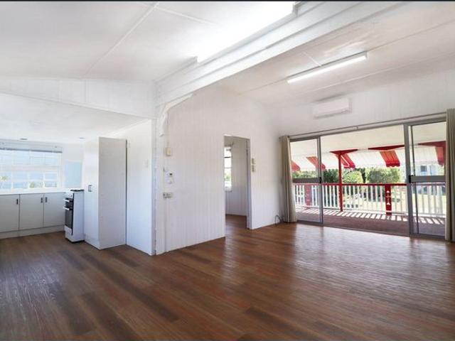 Charming Coastal Home in Burrum Heads Across The Road To The Beach!