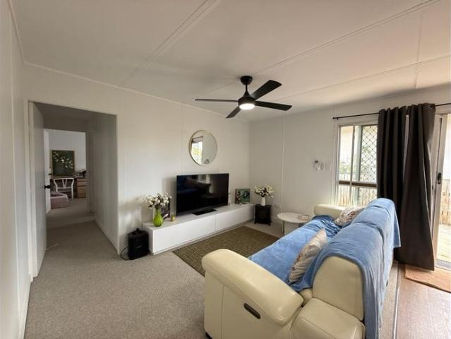 Charming Coastal Living in the desirable Taranganba