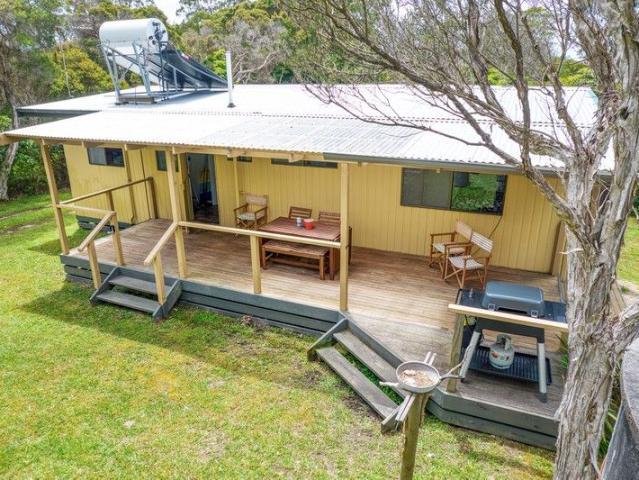 The Quintessential Walkerville Beach House