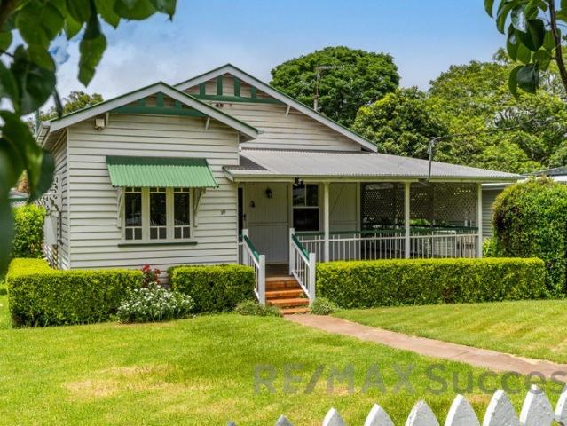Charming Colonial Home in Prime East Toowoomba Location