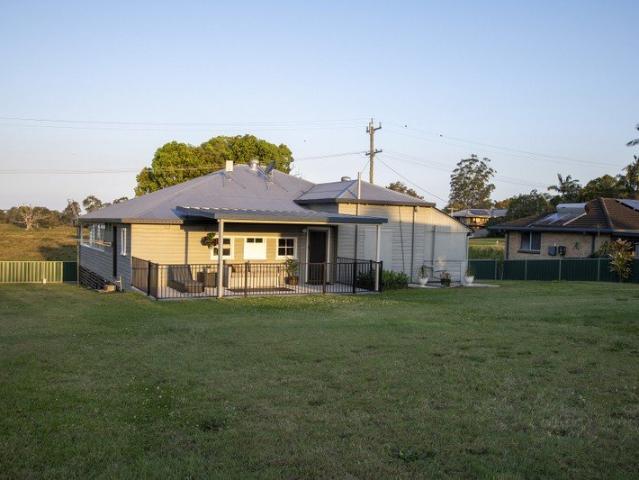 Charming Cottage on Large, Flood Free Block with Exceptional Development Potential