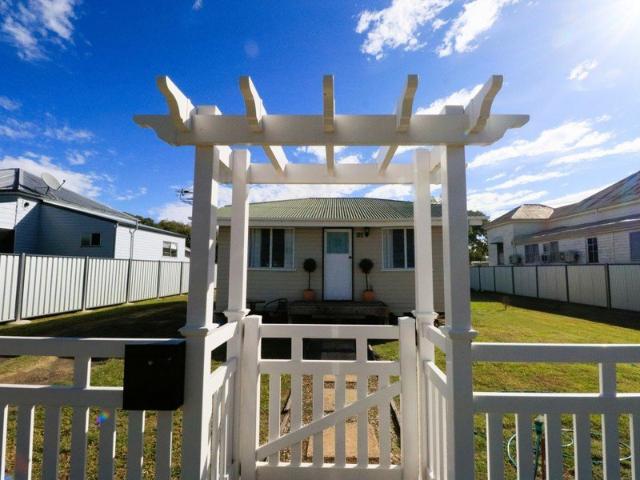 Charming Cottage Brimming with Character and Potential