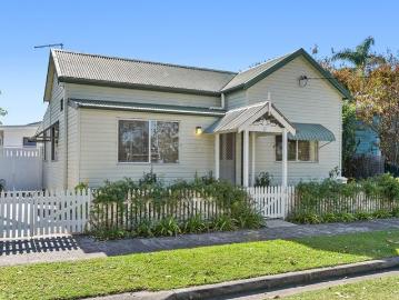 Charming Cottage Brimming with Loads of Potential