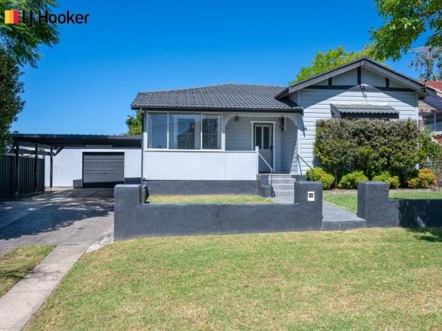 Charming Cottage Close to Town â Packed with Character and Convenience