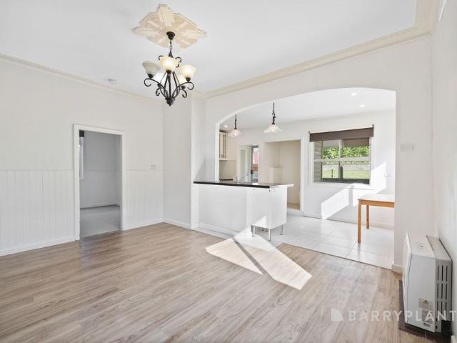 Charming Cottage – Great Central Location