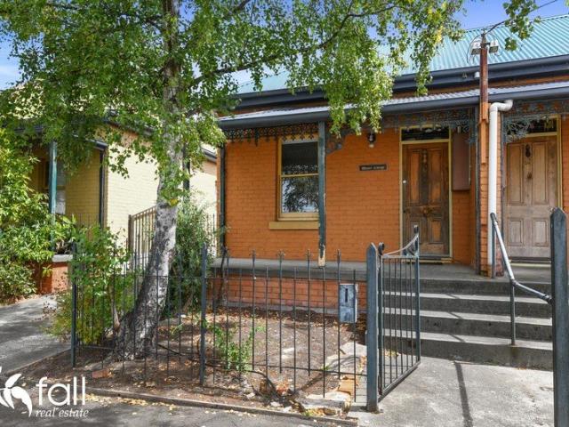 Charming Cottage, Great Location