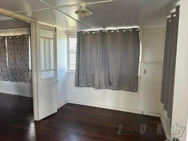 Charming Cottage in Convenient Millbank Location