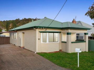 Charming Cottage in Prime Location