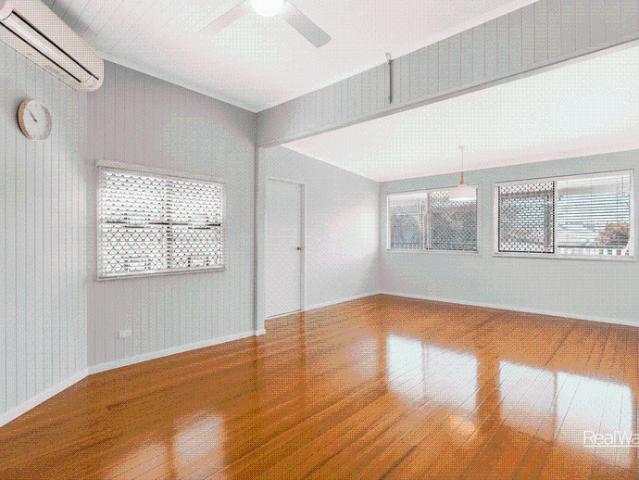 Charming Cottage In The Heart Of Toowoomba With Large Powered Shed