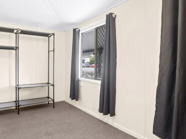 Charming Cottage in the Heart of Town