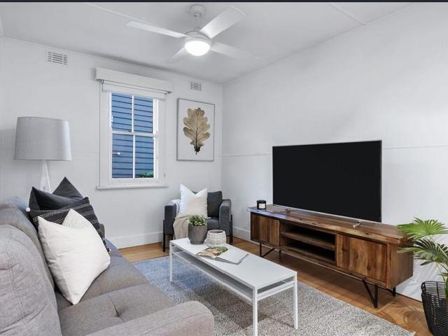 Charming Cottage in the Heart of Geelong West