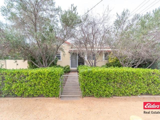 CHARMING COTTAGE LIVING WITH PROVEN AIRBNB SUCCESS