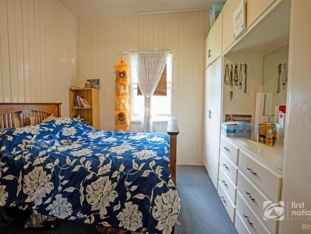 CHARMING COTTAGE LIVING IN PEACEFUL THANGOOL