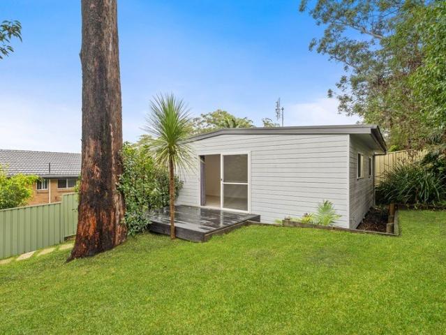Charming Cottage Style Granny Flat with Private Garden Oasis