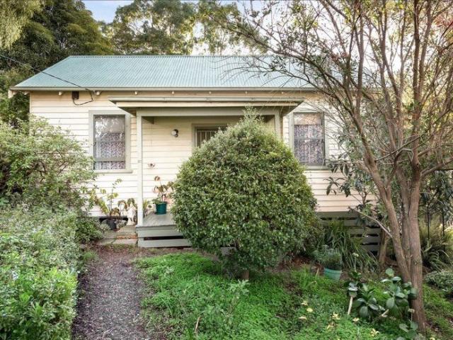 Charming Cottage Style Home