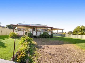 Charming Cottage with Granny Flat Potential STCA