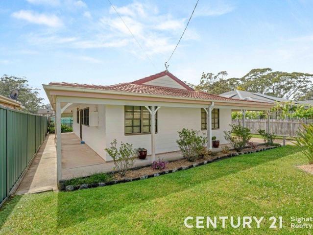 Charming Cottage with Space, Character & Coastal Convenience