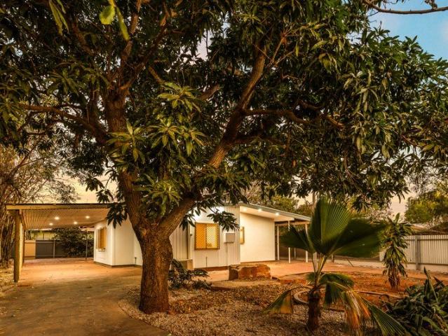 Charming cottage with Privacy and Security