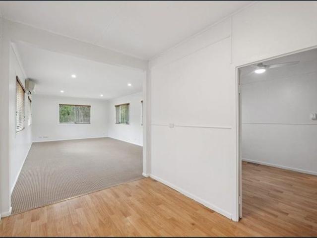 Charming Country Farmhouse for Rent 6 Month Lease Term