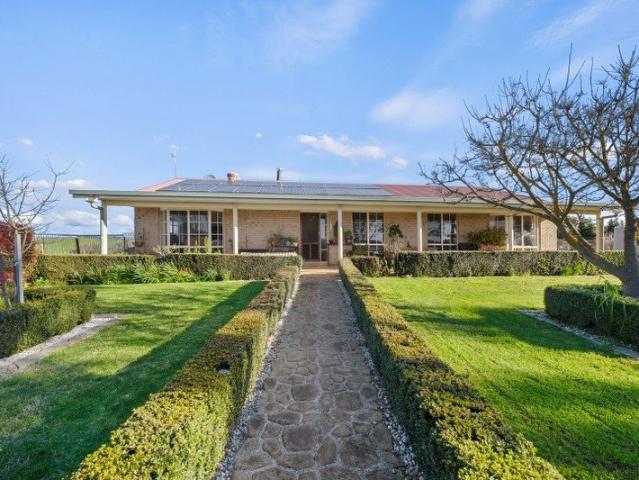 Charming Country Residence