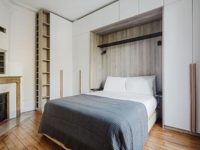 Charming Clignancourt Apartment Your Parisian Retreat!, Paris Amsterdam Apartments for Rent